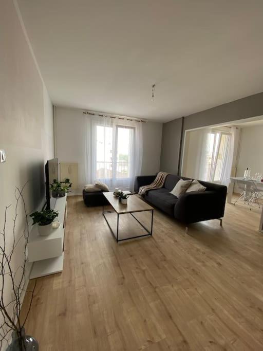 Appartement Calme Et Chaleureux Доль Экстерьер фото