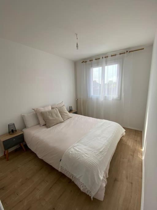 Appartement Calme Et Chaleureux Доль Экстерьер фото